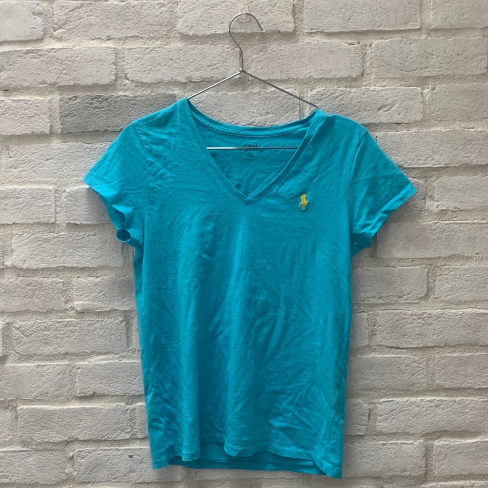 women’s polo tee